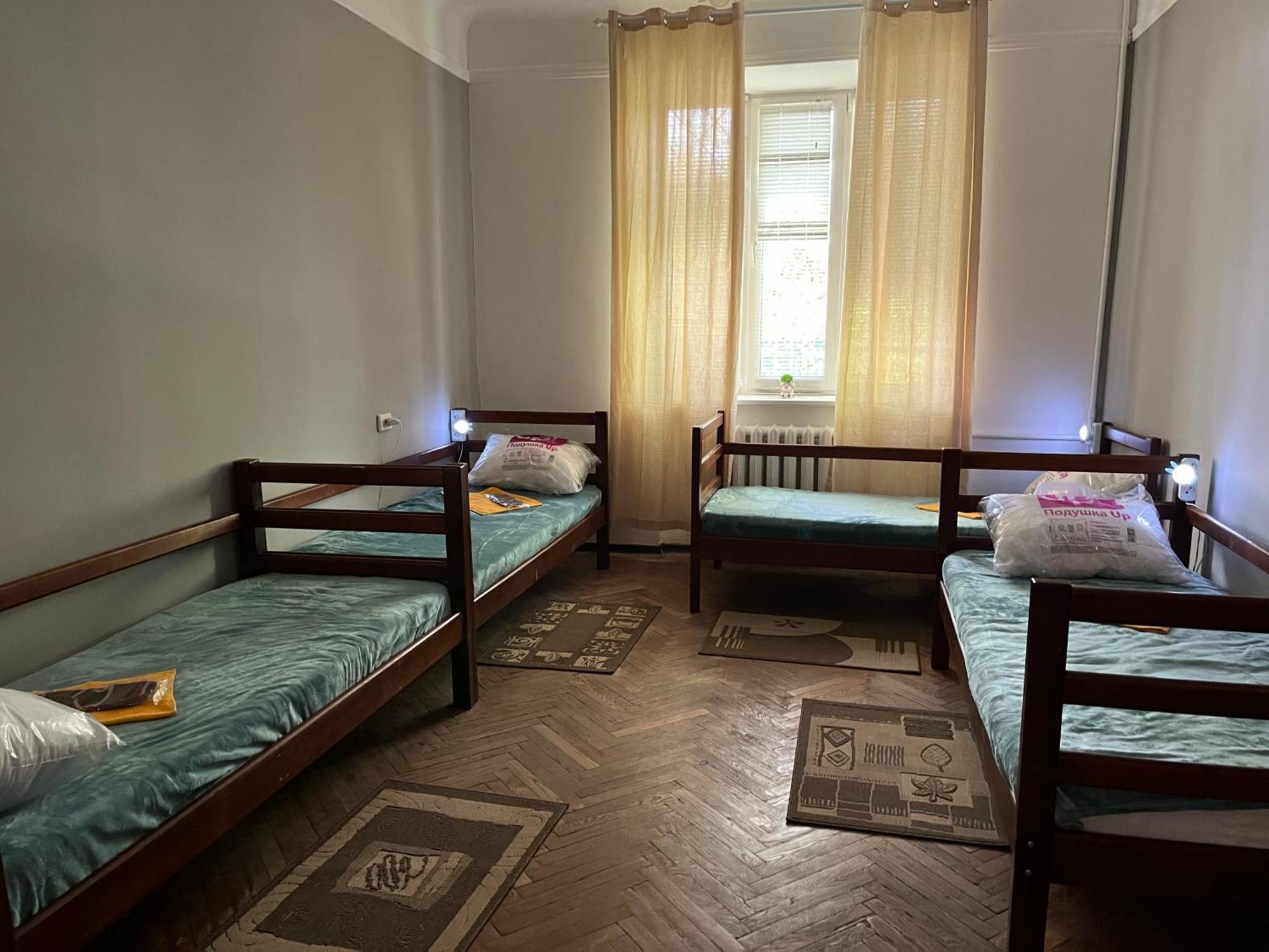 Ararat-Klovskaya Hostel-Apartments Kiev Exterior foto